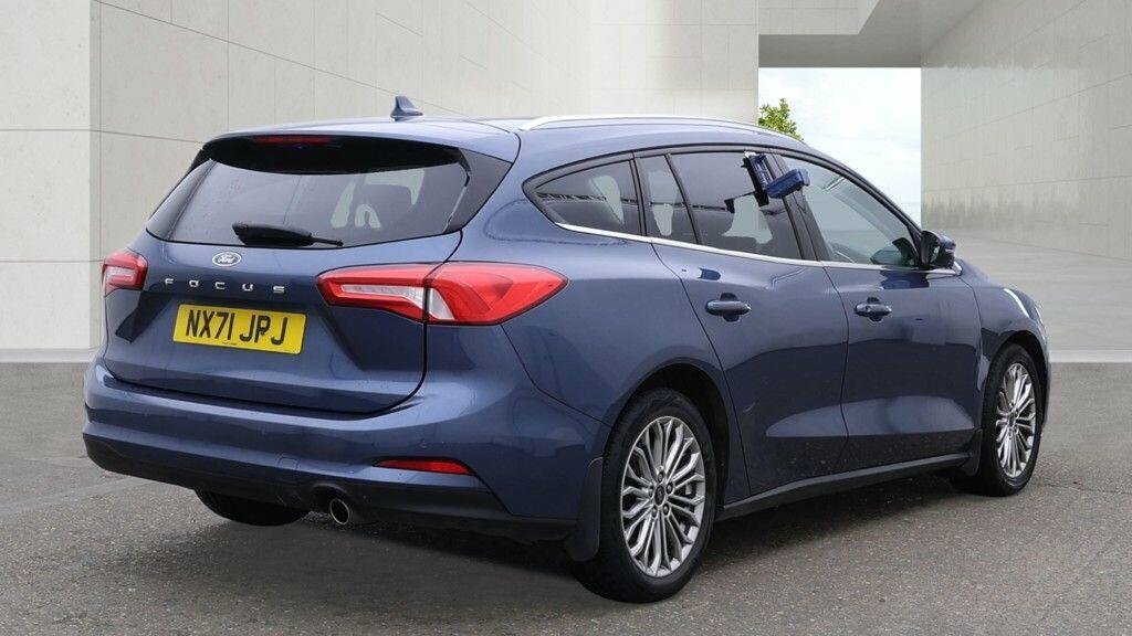 Ford Focus 1L Titanium X Blue #4