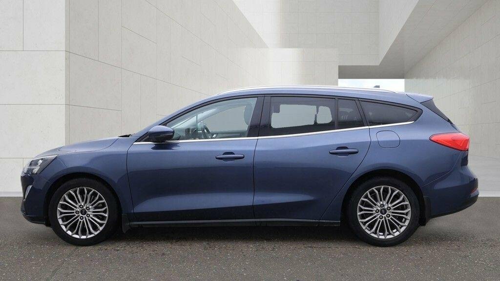 Ford Focus 1L Titanium X Blue #6