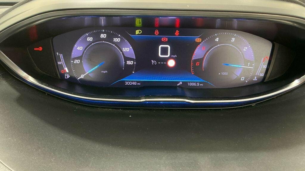 Peugeot 5008 Active Premium White #10