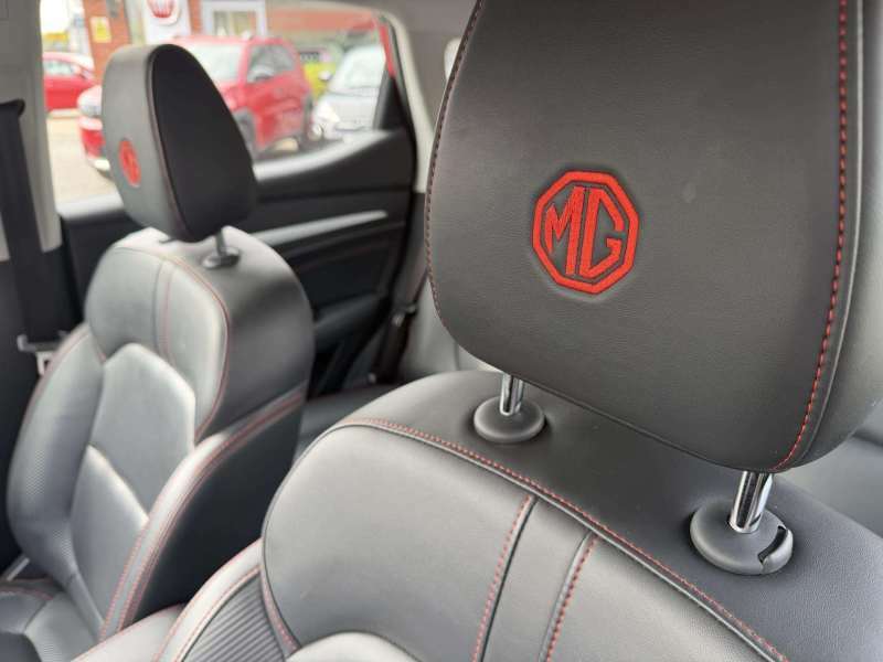MG ZS Exclusive T-gdi Red #6