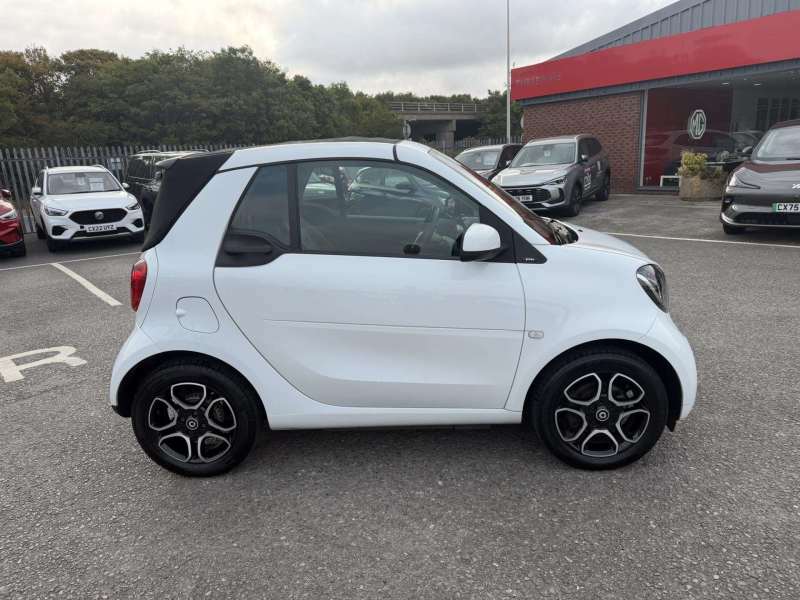 Smart Fortwo Cabrio Prime Premium T - 2019 19 White #2