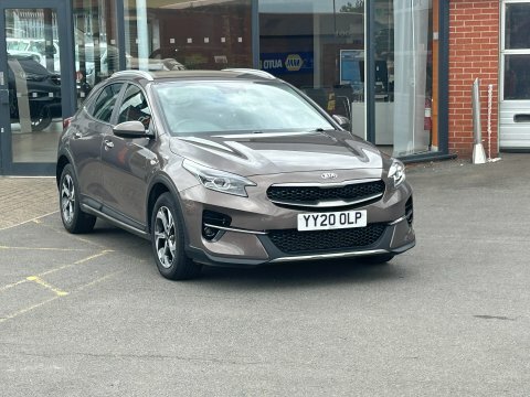 Kia Xceed Hatchback Brown