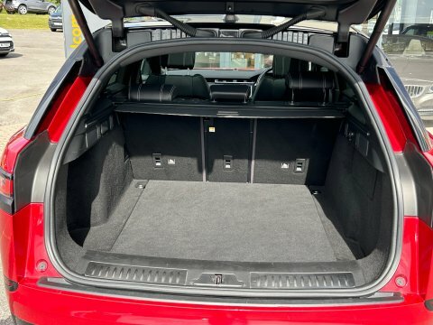 Land Rover Range Rover Velar Estate Red #6