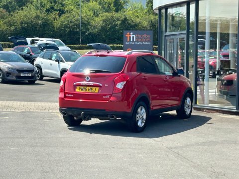 SsangYong Korando Se Red #6