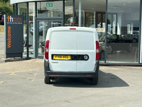 Vauxhall Combo Mpv White #5