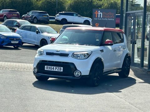 Kia Soul Hatchback White #2