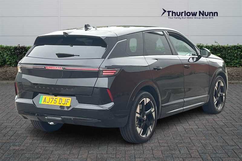 Vauxhall Grandland 73Kwh Ultimate Suv 213 Ps AJ75DJF Black #3