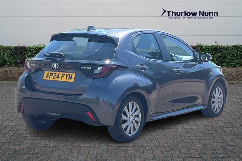 Toyota Yaris 1.5 Vvt-h Icon Hatchback Hybrid E-cvt E AP24FYM Grey #3