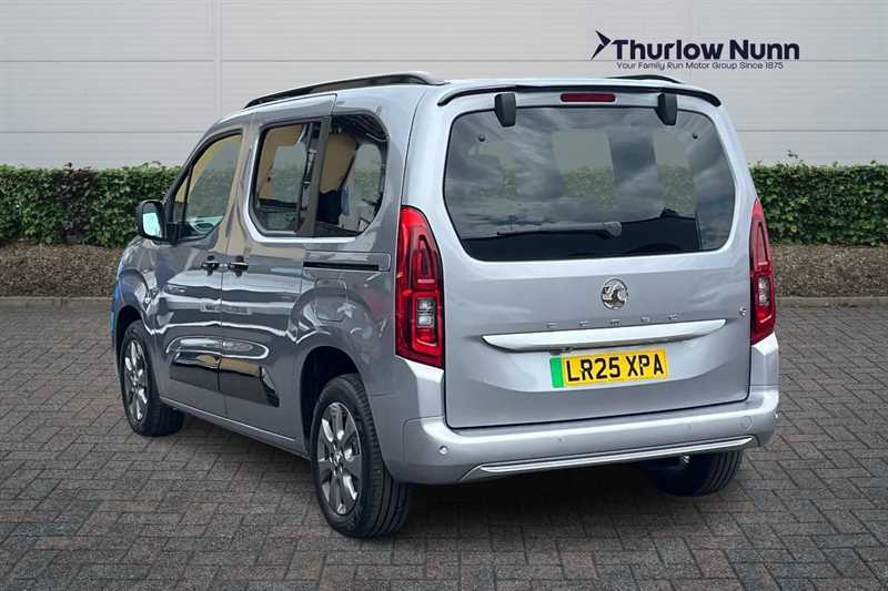 Vauxhall Combo-e Life Ultimate 52Kwh 136Ps Grey #5