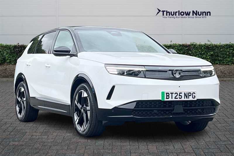 Vauxhall Grandland 73 Kwh 213 Ps Ultimate Suv White