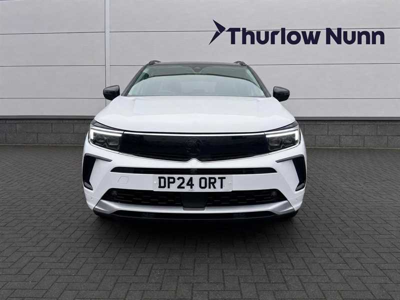 Vauxhall Grandland Ultimate 1.6 Startstop 225Ps DP24ORT White #2