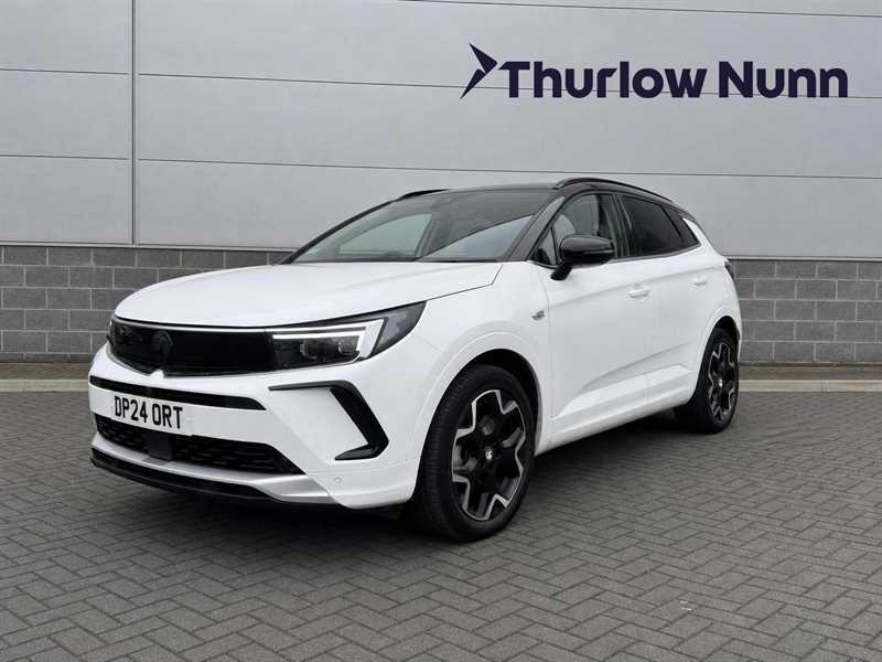 Vauxhall Grandland Ultimate 1.6 Startstop 225Ps DP24ORT White #3