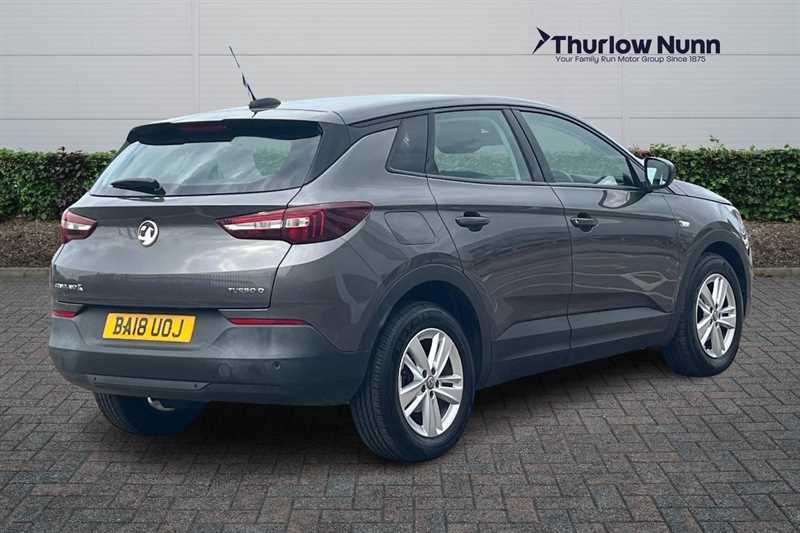 Vauxhall Grandland X 1.6 Turbo D Blueinjection Se Suv Grey #3