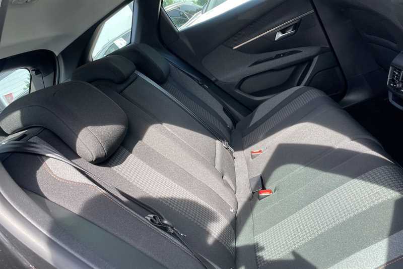 Peugeot 3008 1.2 Puretech Gt Eat8 Black #33