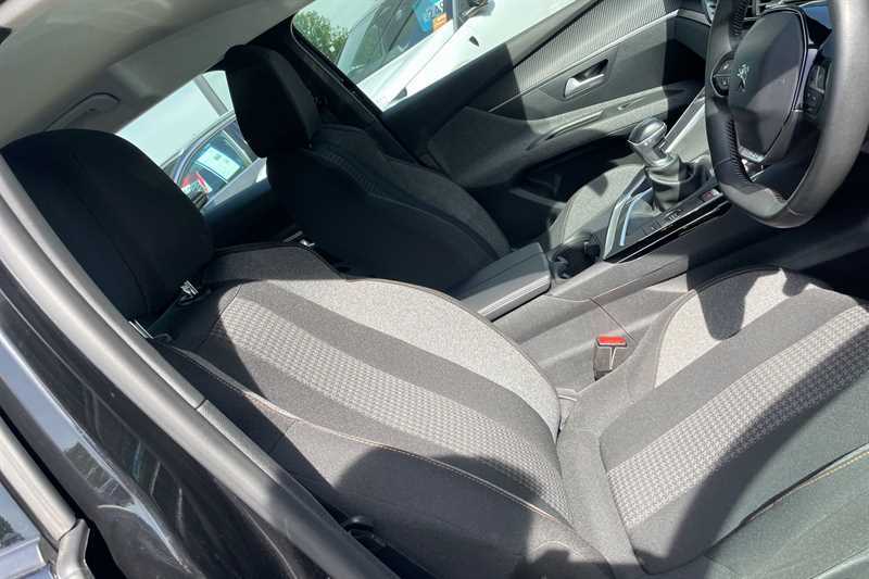 Peugeot 3008 1.2 Puretech Gt Eat8 Black #35