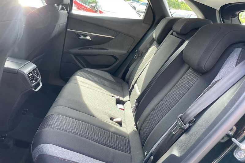 Peugeot 3008 1.2 Puretech Gt Eat8 Black #30