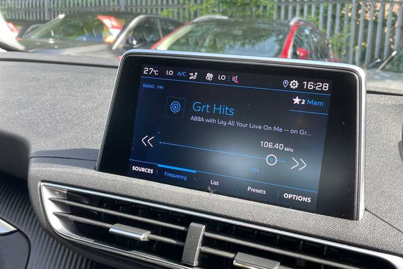 Peugeot 3008 1.2 Puretech Gt Eat8 Black #17