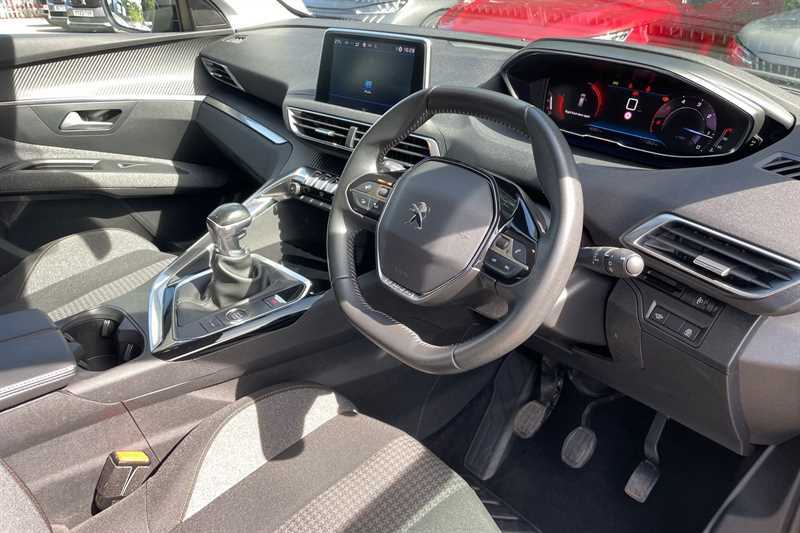 Peugeot 3008 1.2 Puretech Gt Eat8 Black #9