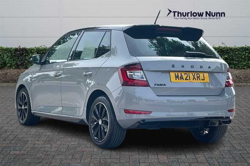 Skoda Fabia 1.0 Tsi Colour Ed Hatch Dsg Euro 6 95 White #5