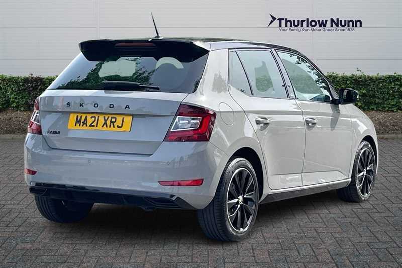 Skoda Fabia 1.0 Tsi Colour Ed Hatch Dsg Euro 6 95 White #3