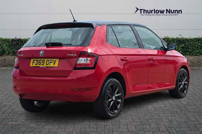 Skoda Fabia 1.0 Tsi Colour Edition Hatchback Red #3