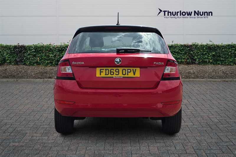 Skoda Fabia 1.0 Tsi Colour Edition Hatchback Red #4