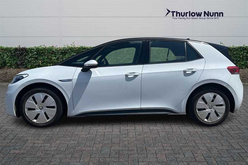 Volkswagen ID.3 Pro Performance 58Kwh Life Hatchback White #6