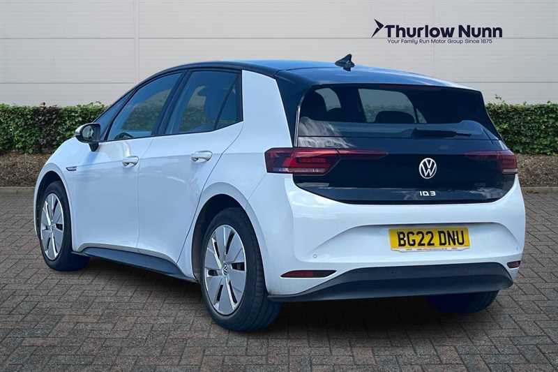 Volkswagen ID.3 Pro Performance 58Kwh Life Hatchback White #5