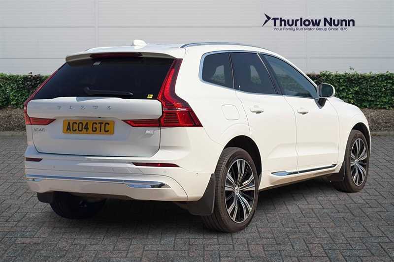 Volvo XC60 2.0H T8 Recharge 18.8Kwh Ultimate Bright Suv P AD22HUA White #3
