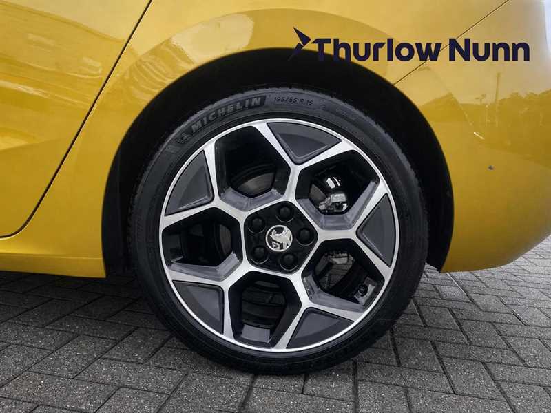 Vauxhall Astra Ultimate 1.2 Turbo Startstop 130Ps WP23JWF Black #5