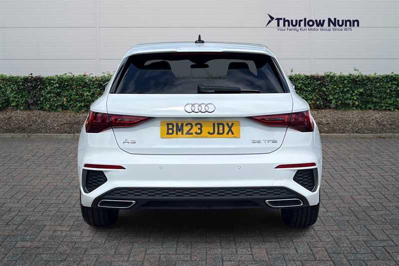 Audi A3 1.5 Tfsi 35 S Line Sportback Eur BM23JDX White #4