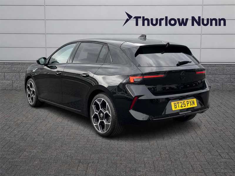 Vauxhall Astra Ultimate 1.2 Turbo Startstop 130Ps BT25PXM Black #6