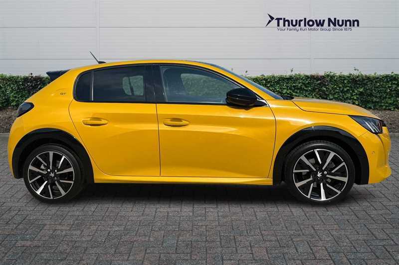 Peugeot 208 1.2 Puretech Gt Premium Hatchback Eat E DV22UNS Yellow #2