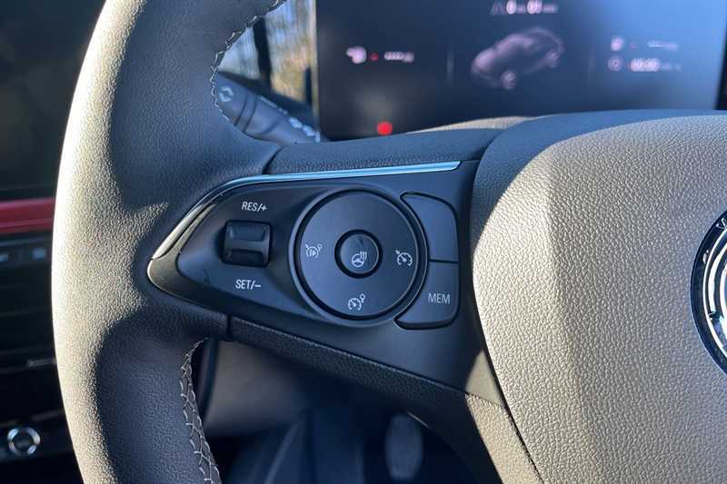 Vauxhall Mokka Ultimate Black #25