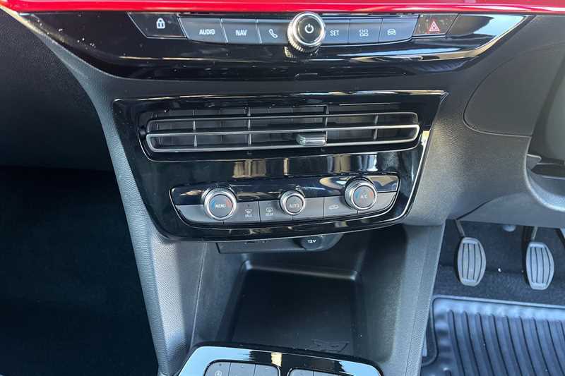 Vauxhall Mokka Ultimate Black #14