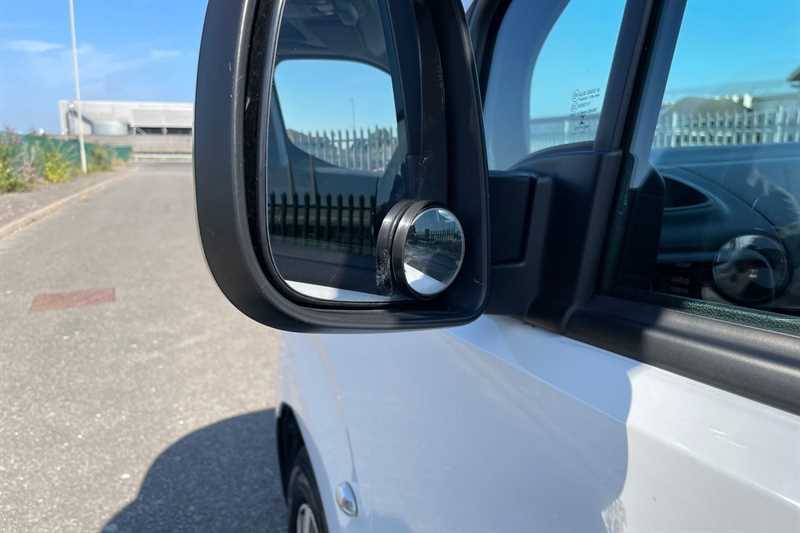 Citroen e-Berlingo E-berlingo Feel Black #31