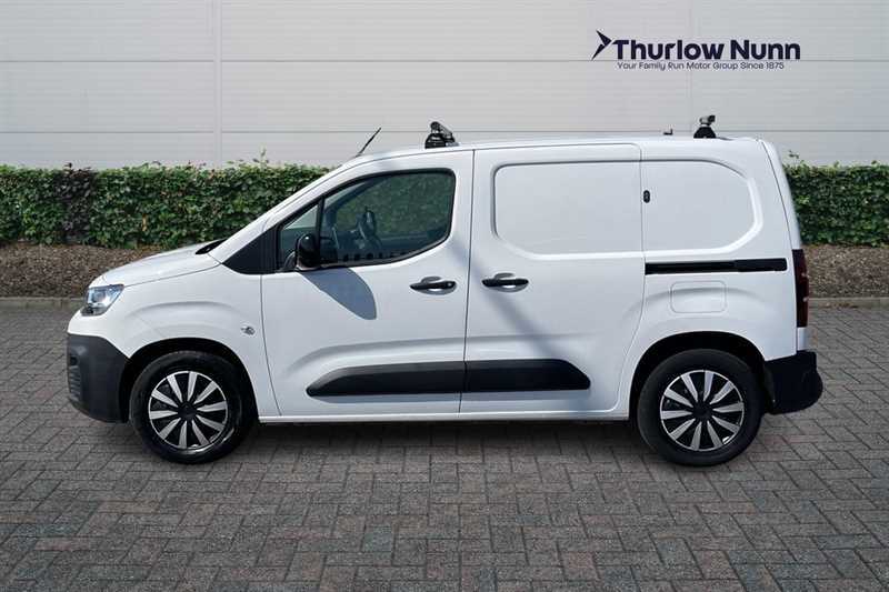 Citroen e-Berlingo E-berlingo Feel Black #8