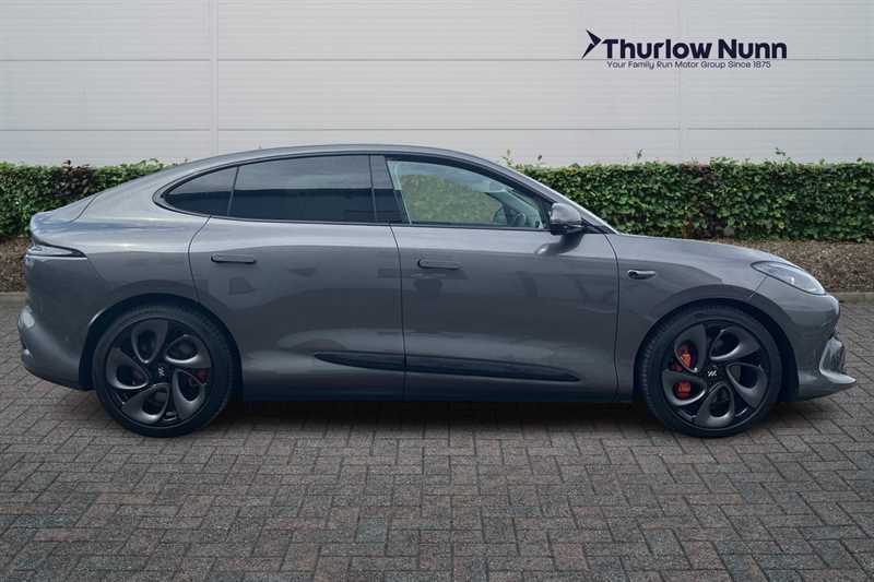 MG IM6 100Kwh Launch Edition Suv 4Wd 7 Grey #2