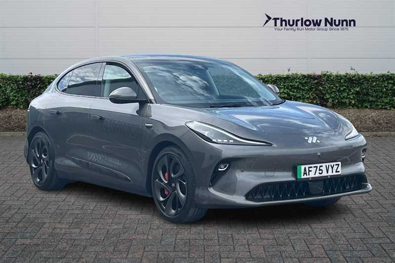 MG IM6 100Kwh Launch Edition Suv 4Wd 7 Grey