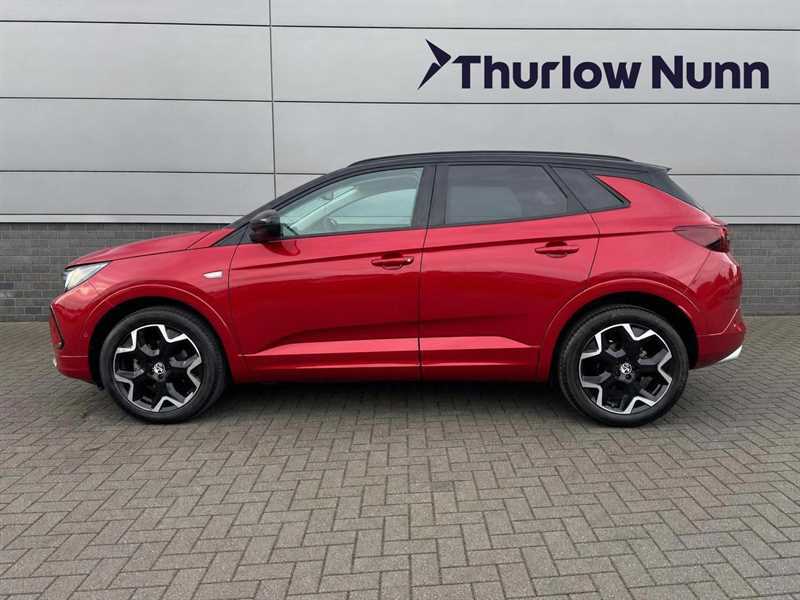 Vauxhall Grandland Ultimate 1.2 Turbo Startstop 130Ps KS23RWN Red #4