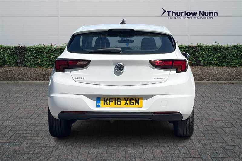 Vauxhall Astra 1.4I Turbo 125 Ps Energy Hatchback White #4