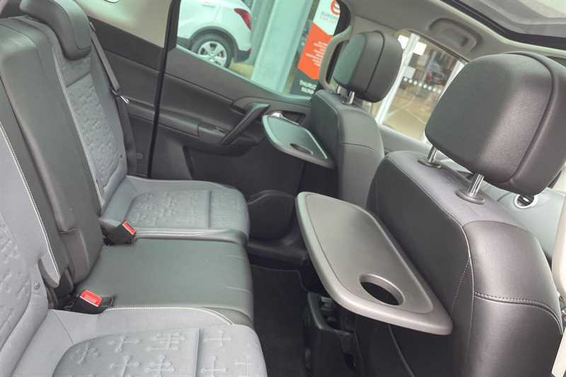 Vauxhall Meriva Tech Line 5-Door Blue #37