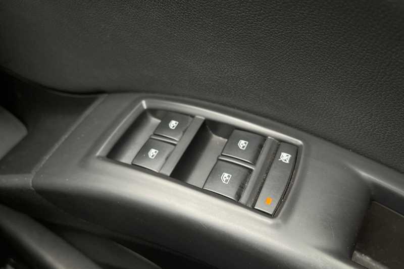 Vauxhall Meriva Tech Line 5-Door Blue #16