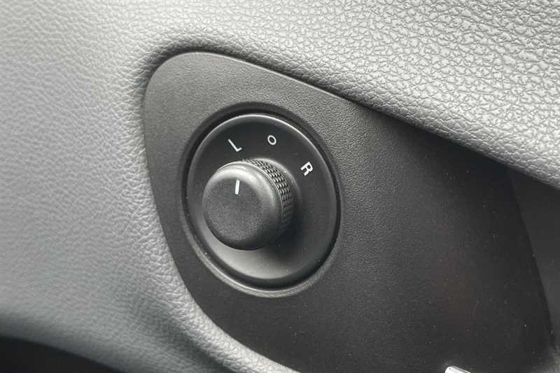 Vauxhall Meriva Tech Line 5-Door Blue #27