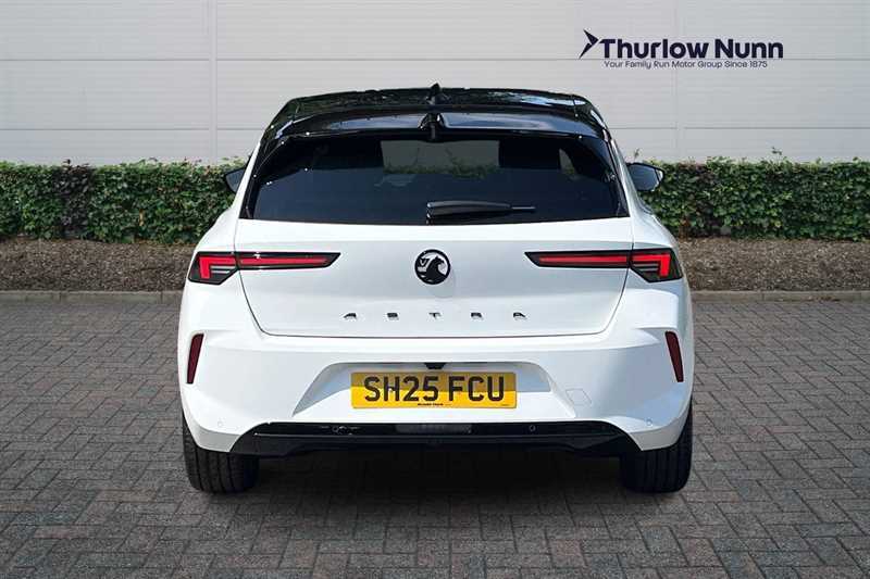 Vauxhall Astra 1.2I Turbo 130 Ps Gs Hatchback White #4