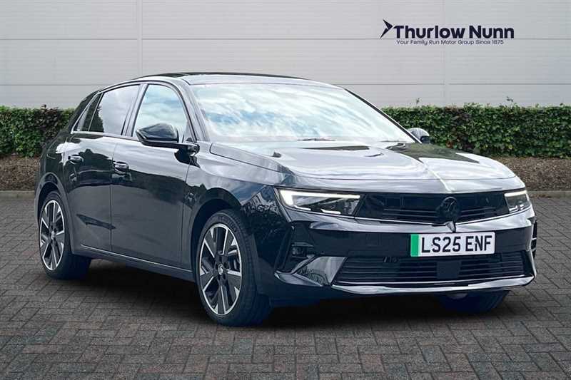 Vauxhall Astra 54 Kwh 156 Ps Ultimate Hatchback Black
