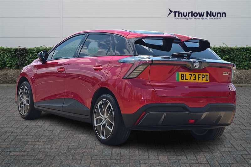MG MG4 77Kwh Trophy Extended Range Hatchback Red #5