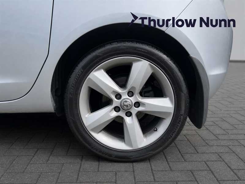 Vauxhall Meriva Tech Line 1.4I 100Ps Silver #5
