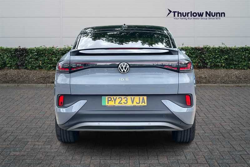 Volkswagen ID.5 Pro 77Kwh Style Suv 174 Ps Grey #4
