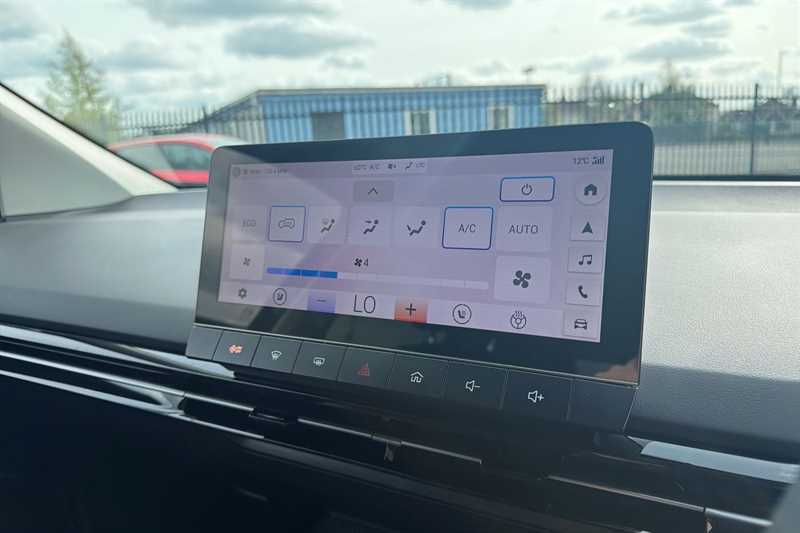 MG MG4 118Kw Premium Long Range 54Kwh Blue #15